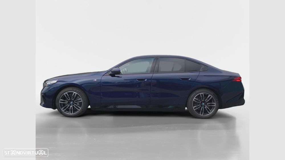 BMW i5 eDrive40 Pack Desportivo M - 9