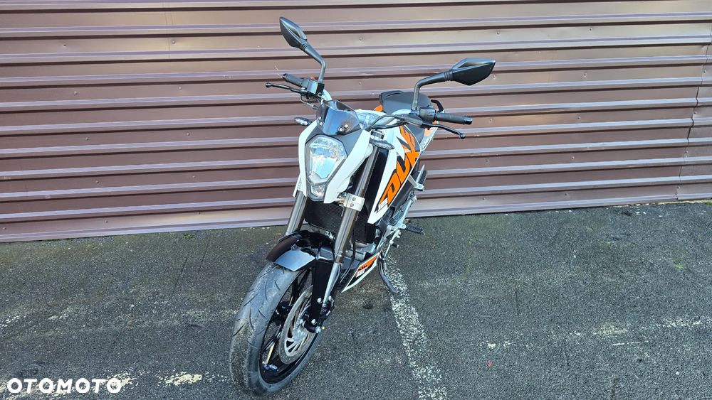 KTM Duke - 17