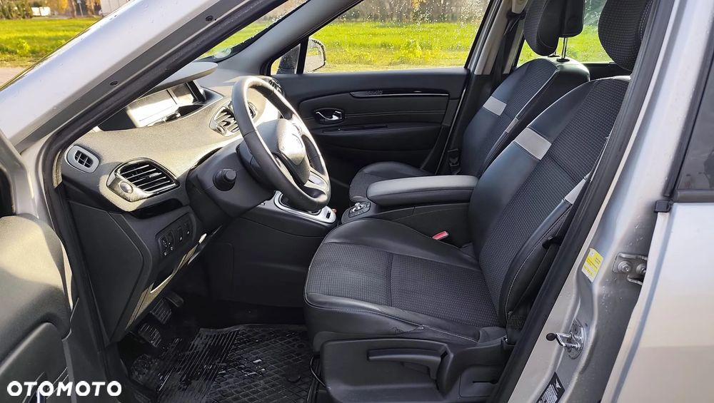 Renault Scenic 1.5 dCi Limited - 6