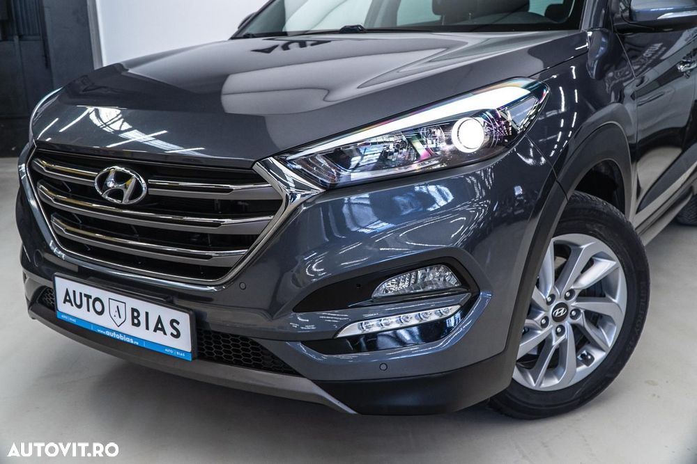 Hyundai Tucson blue 1.7 CRDi 2WD Advantage - 11