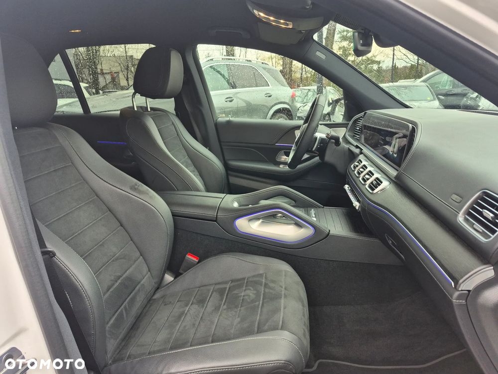 Mercedes-Benz GLE 300 d mHEV 4-Matic AMG Line - 38
