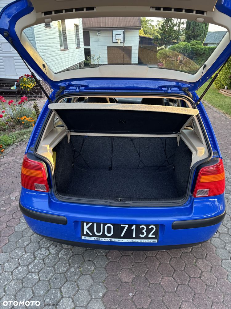 Volkswagen Golf 1.4 - 22