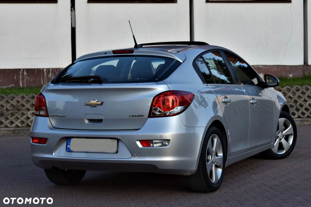 Chevrolet Cruze 1.8 LT+ - 3