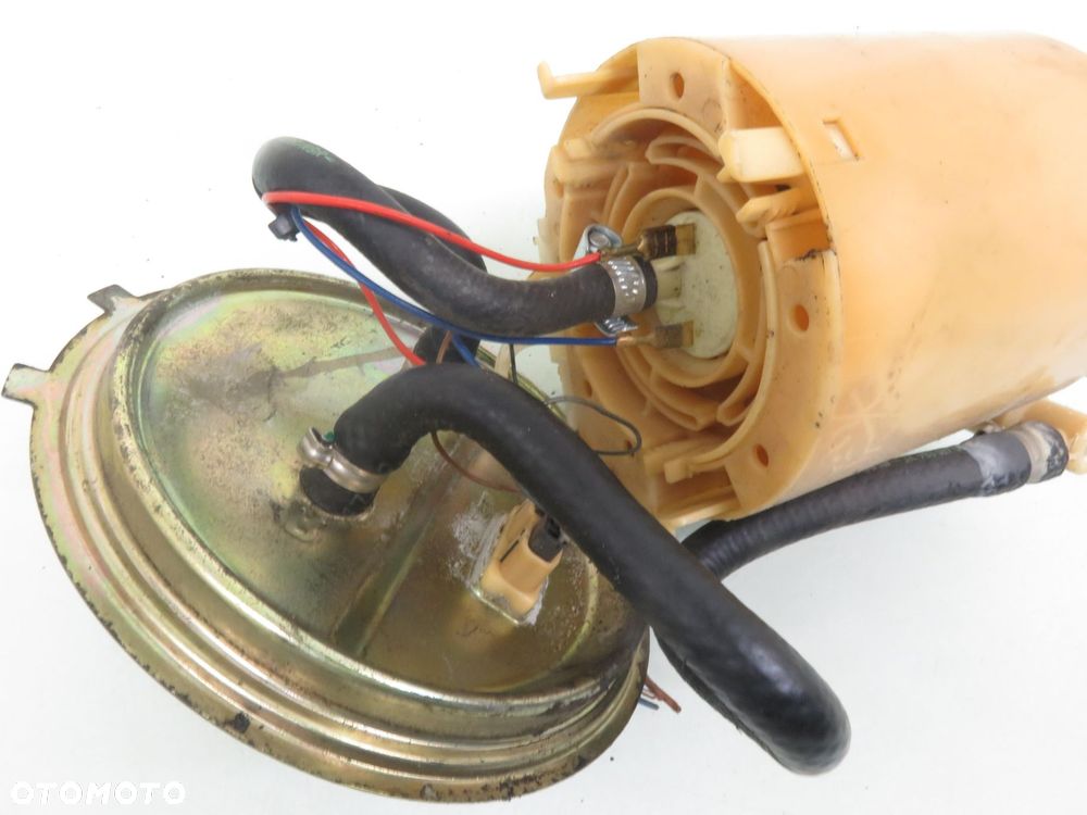 POMPA PALIWA OPEL CORSA B 1.4 i - C 14 NZ 90411101 - 6
