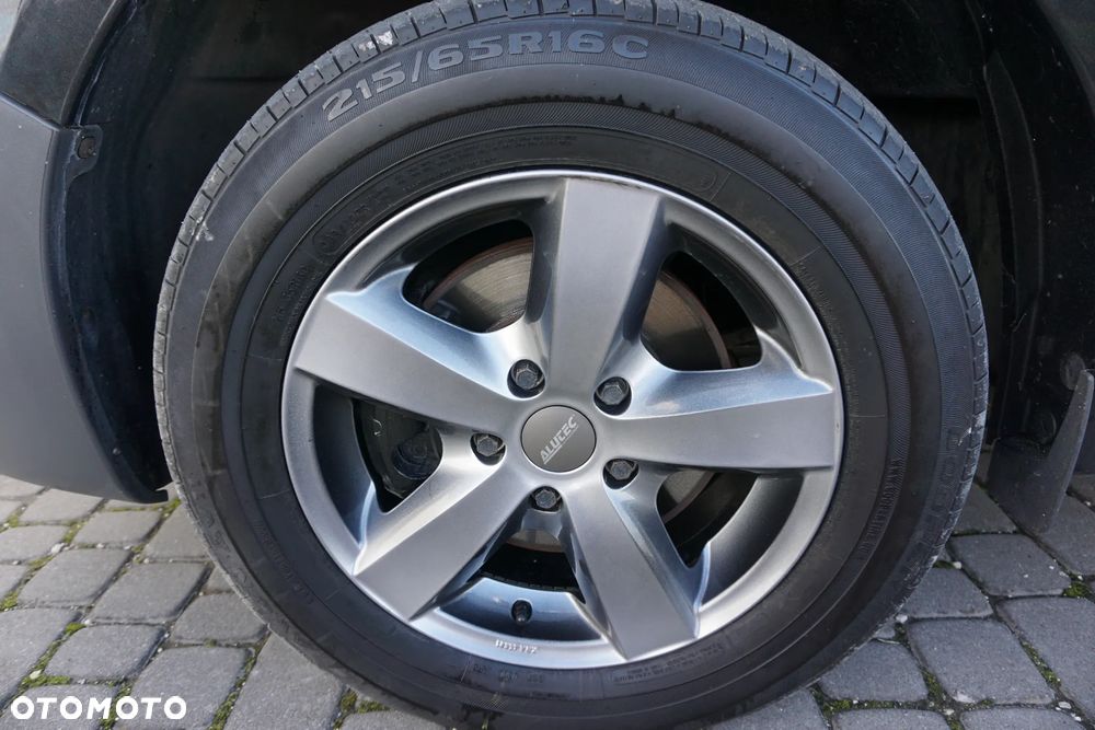 Renault Trafic 2.0 dCi 115 Grand Passenger Expression - 2