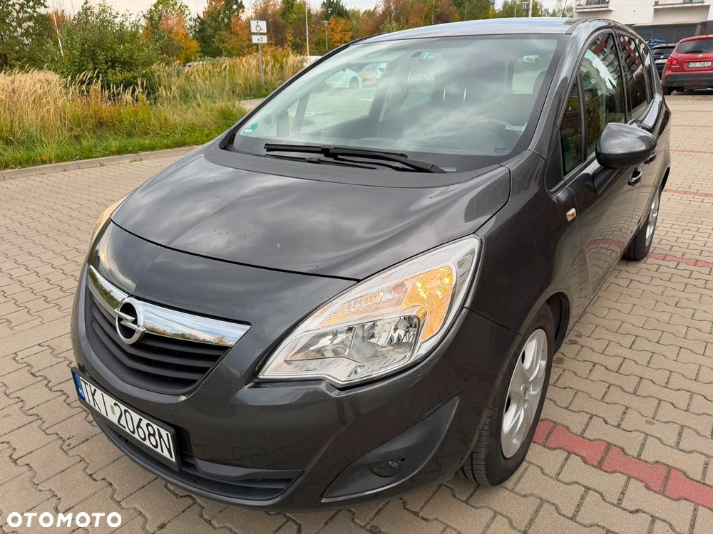 Opel Meriva - 12