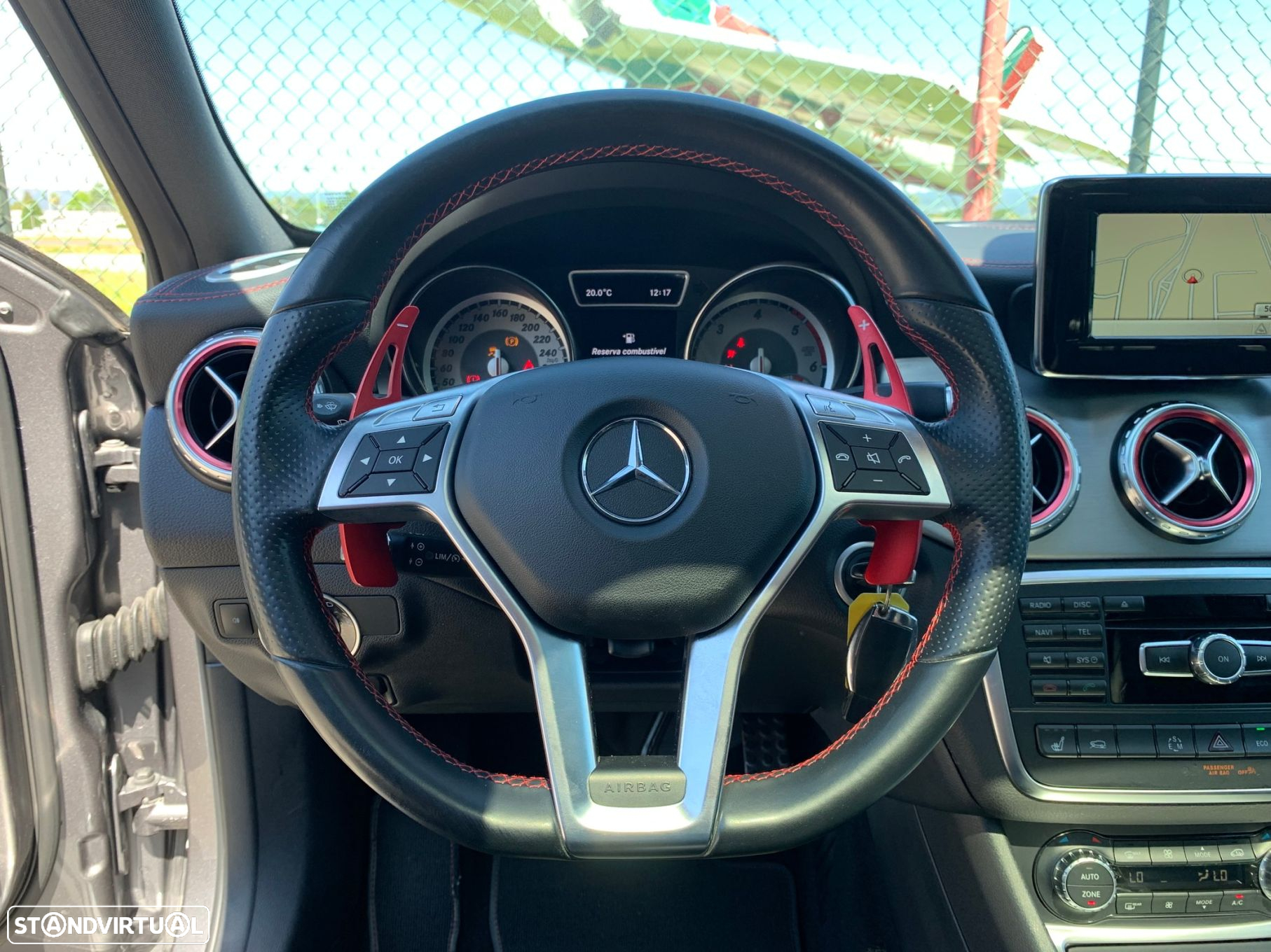 Mercedes-Benz GLA 220 CDi AMG Line 4-Matic - 28