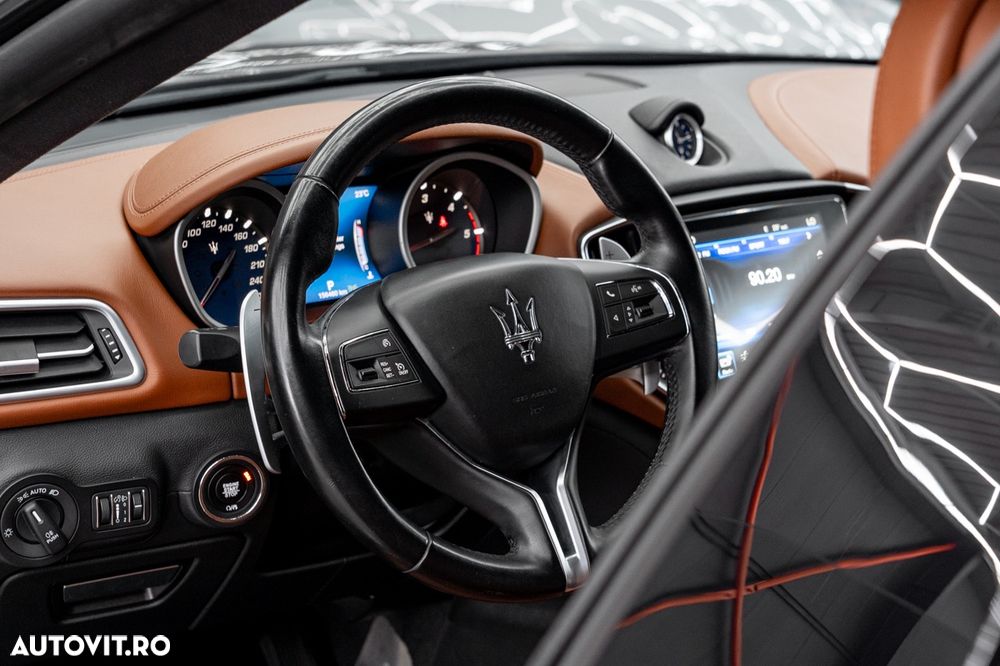 Maserati Ghibli Standard - 31