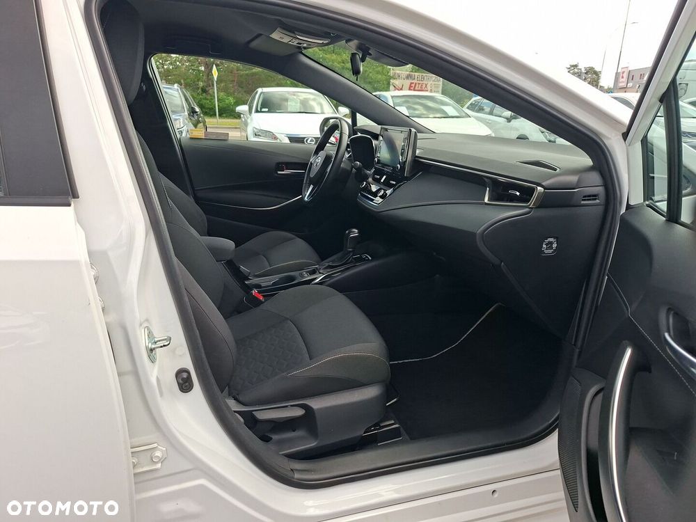 Toyota Corolla 1.8 Hybrid Comfort - 9