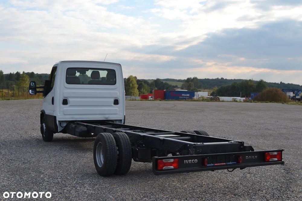 Iveco Daily 72C18 70C18 Rama do zabudowy Rozstaw osi 5100 Hi-Matic Poduszki 72-180 - 2