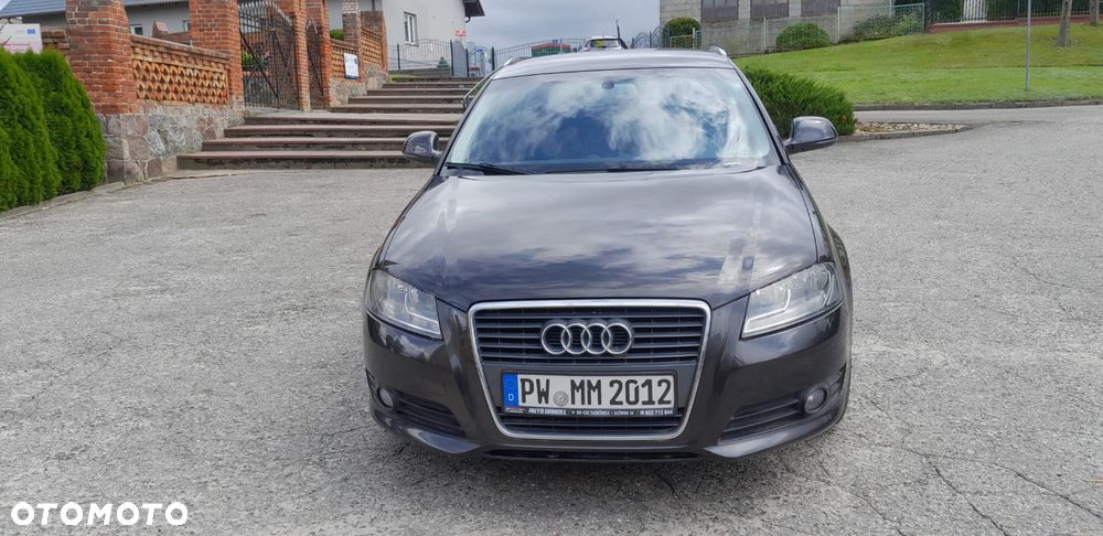 Audi A3 Sportback - 3