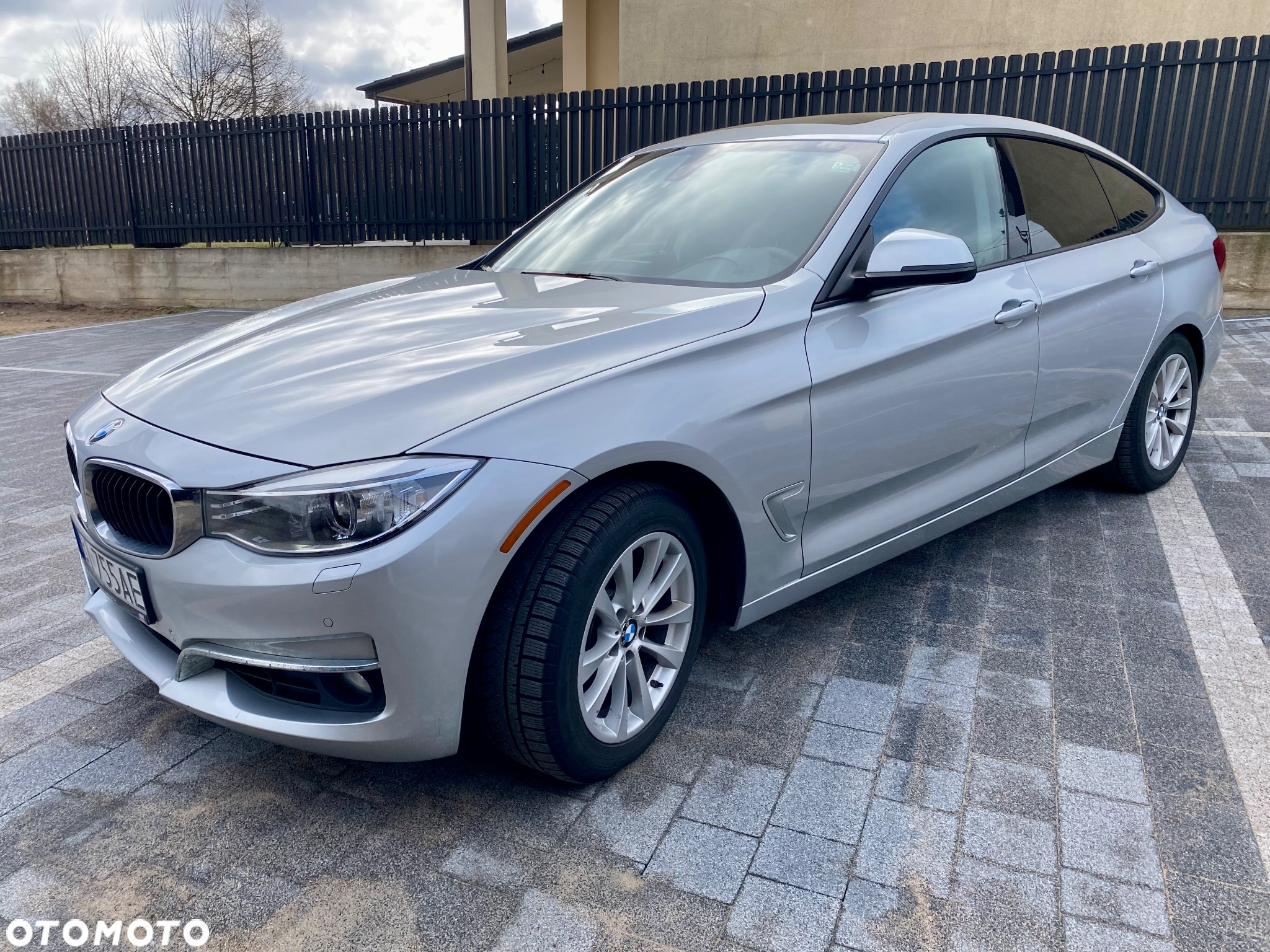 BMW 3GT 328i xDrive GT - 4