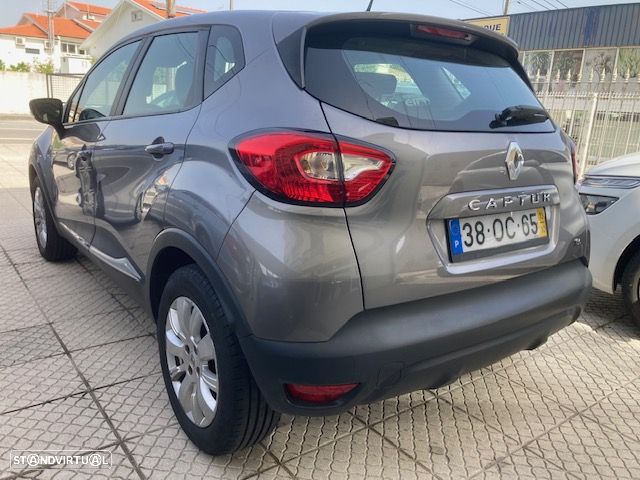 Renault Captur 0.9 TCE - 17
