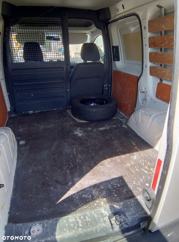 Volkswagen Caddy - 6