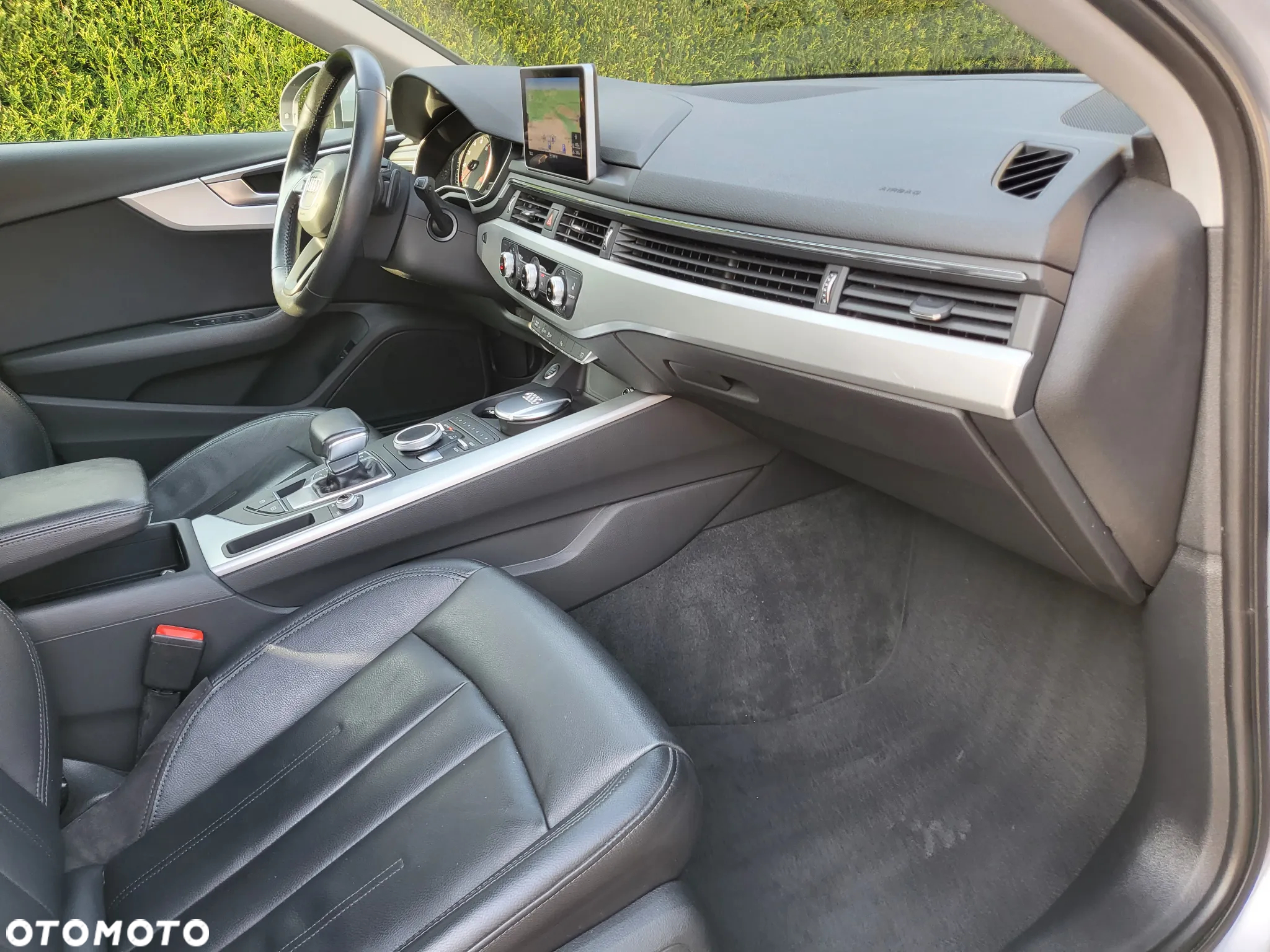 Audi A4 40 TFSI S tronic - 10