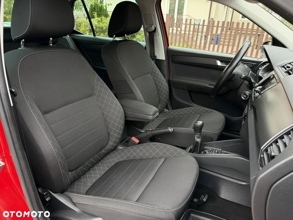 Skoda Fabia - 11