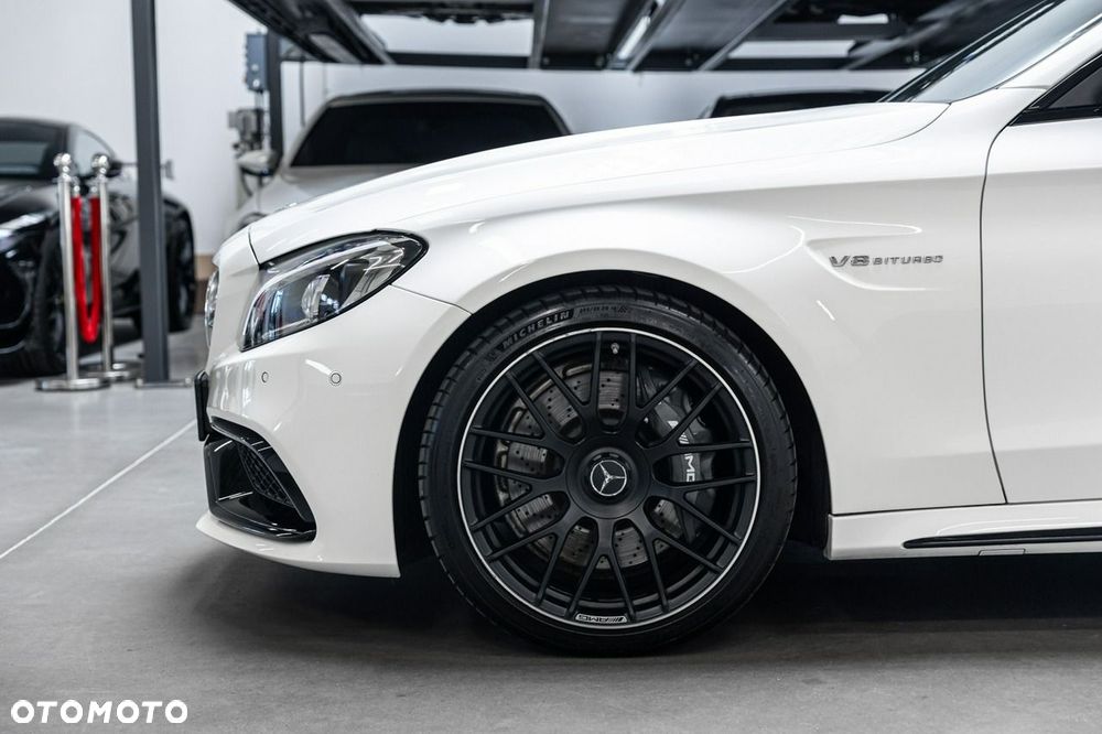 Mercedes-Benz Klasa C AMG 63 AMG Speedshift MCT 9G - 14