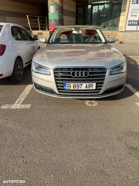 Audi A8 - 1