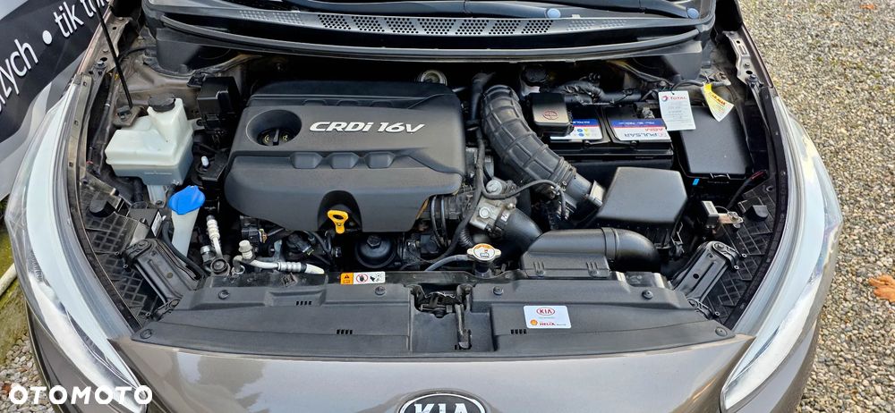 Kia Ceed 1.6 CRDi 128 Vision - 24
