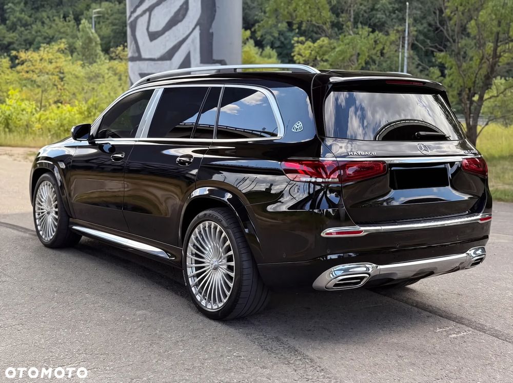 Mercedes-Benz GLS Maybach 600 4-Matic - 12
