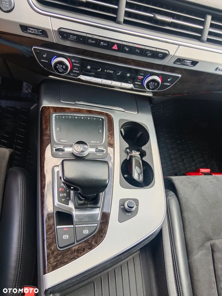 Audi Q7 3.0 TDI Quattro Tiptr - 11