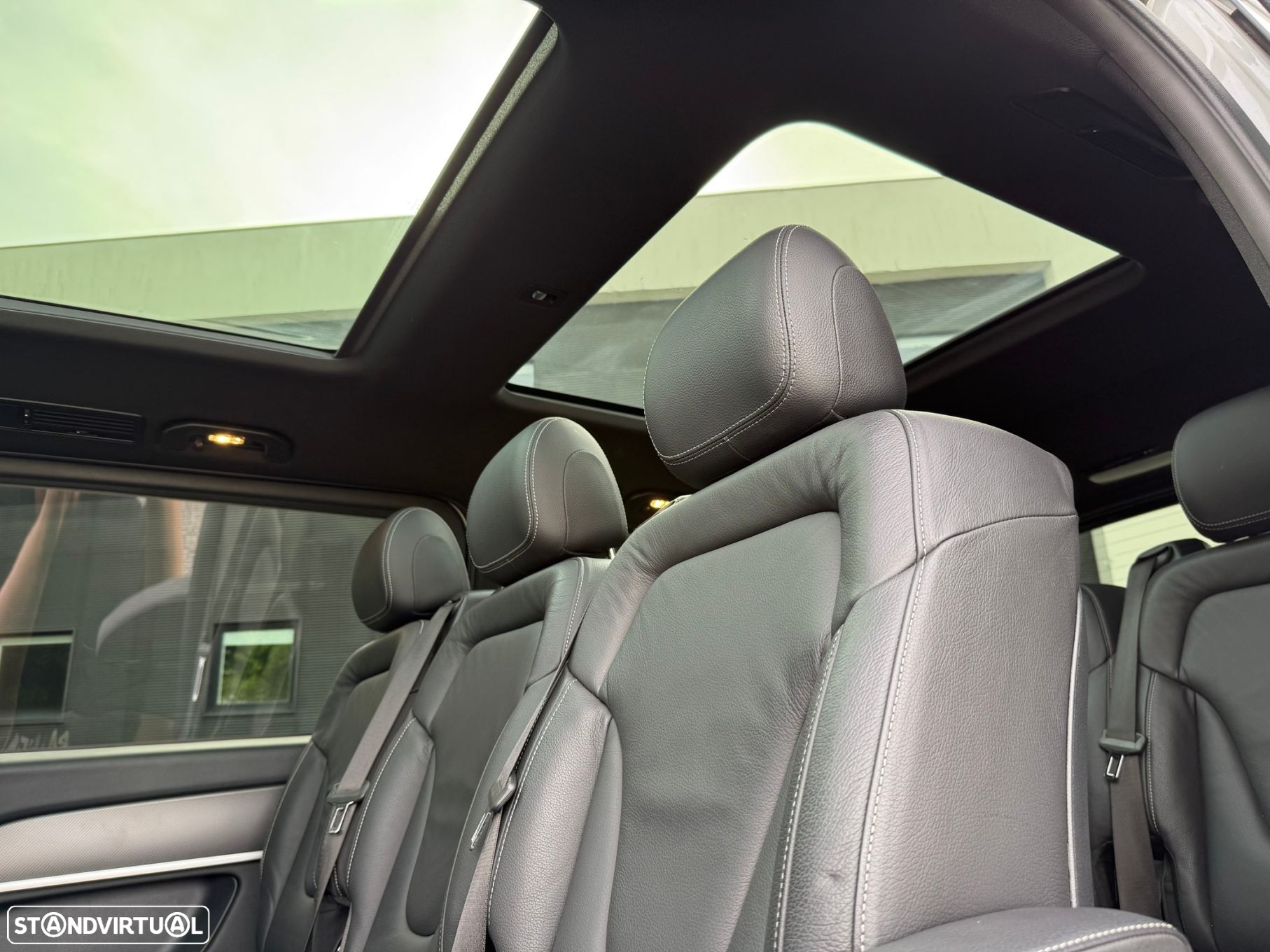 Mercedes-Benz V 220 d Longo Avantgarde - 24
