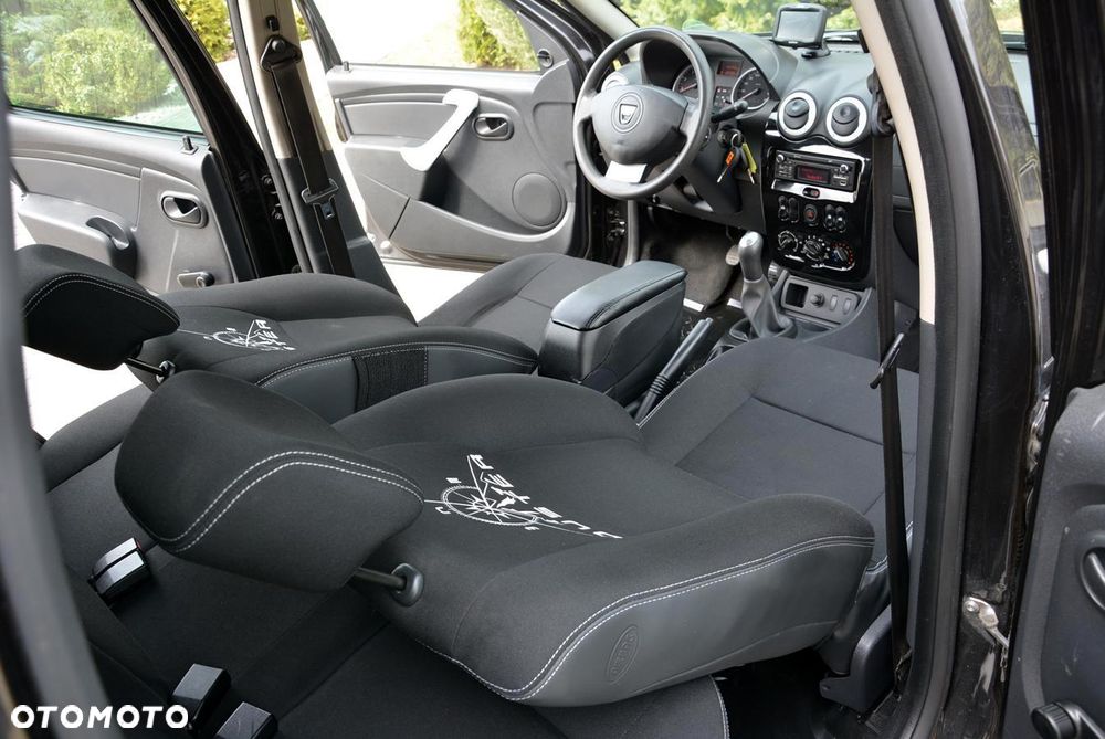 Dacia Duster 1.6 16V 105 4x2 Prestige - 29