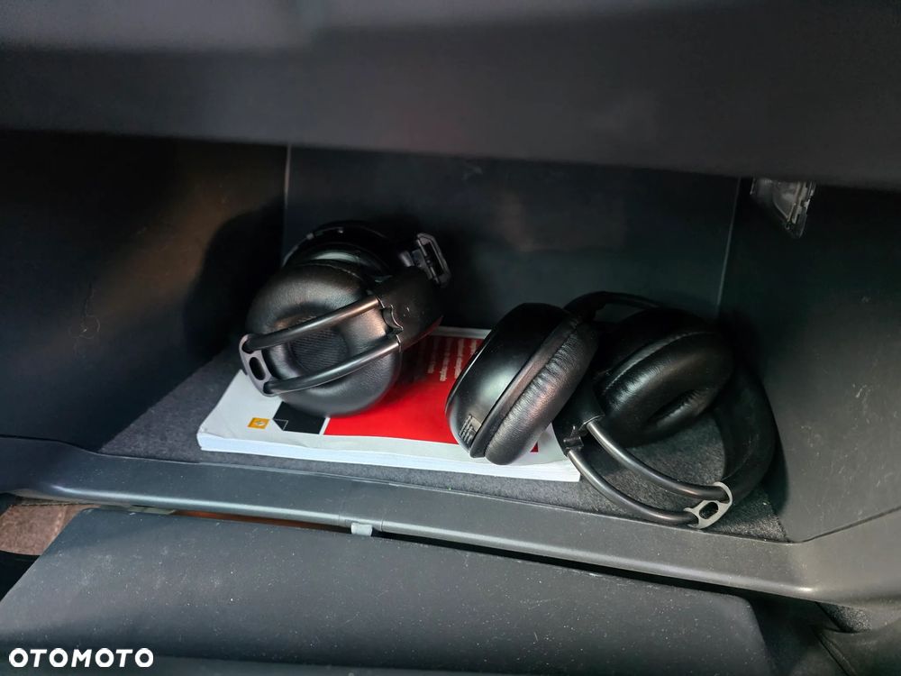 Renault Espace 2.0 dCi FAP Privilege - 23