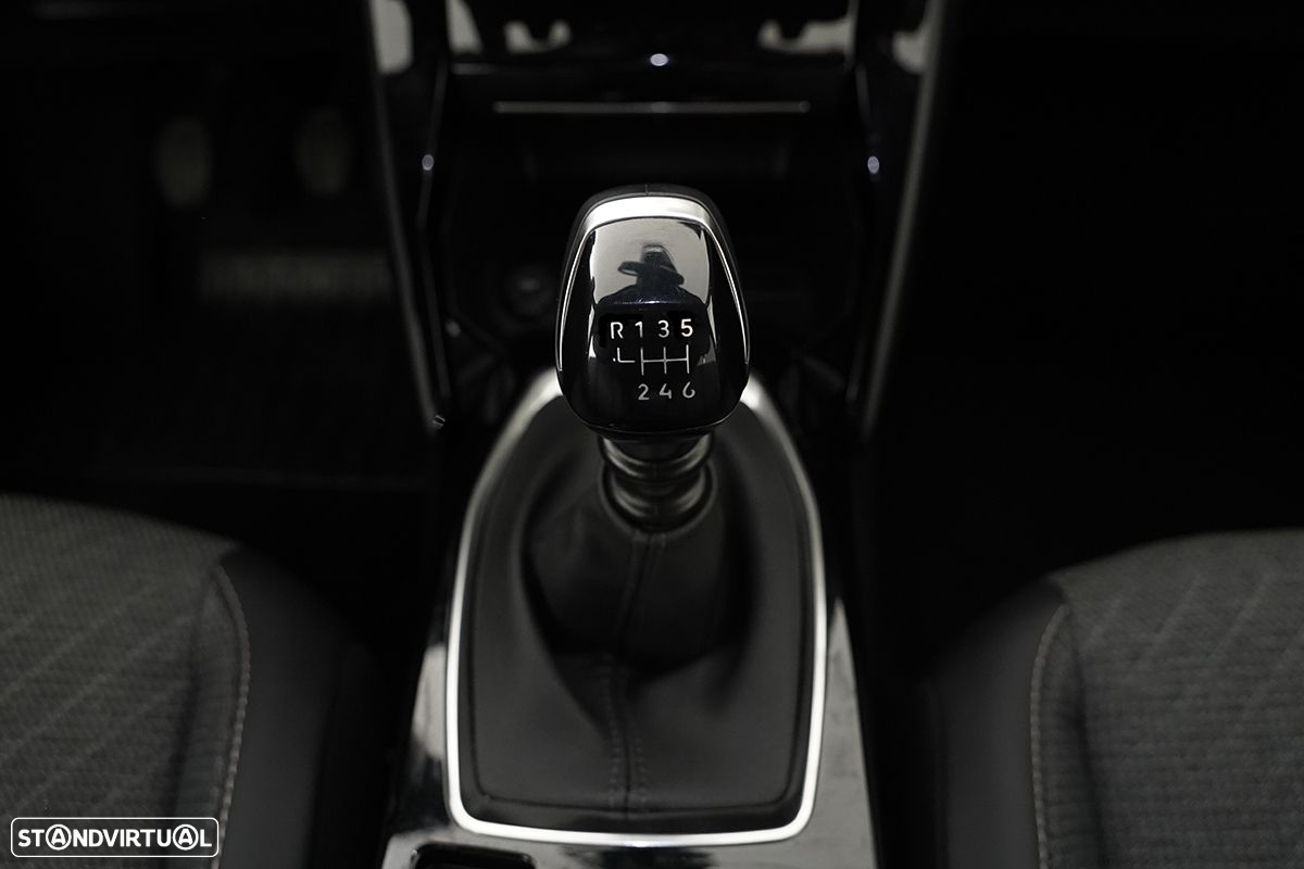 Peugeot 2008 1.2 PureTech Allure - 14