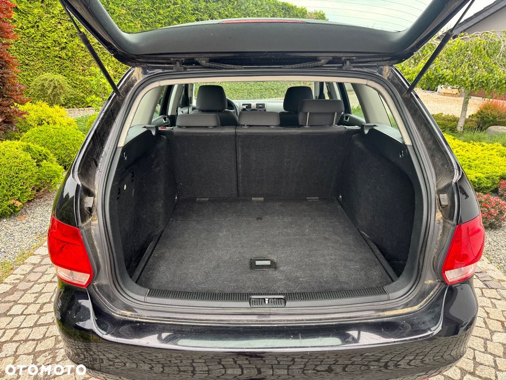 Volkswagen Golf - 39