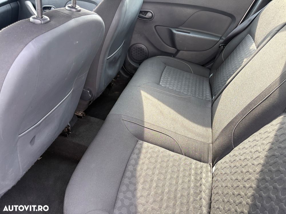 Dacia Logan TCe 90 Prestige - 10