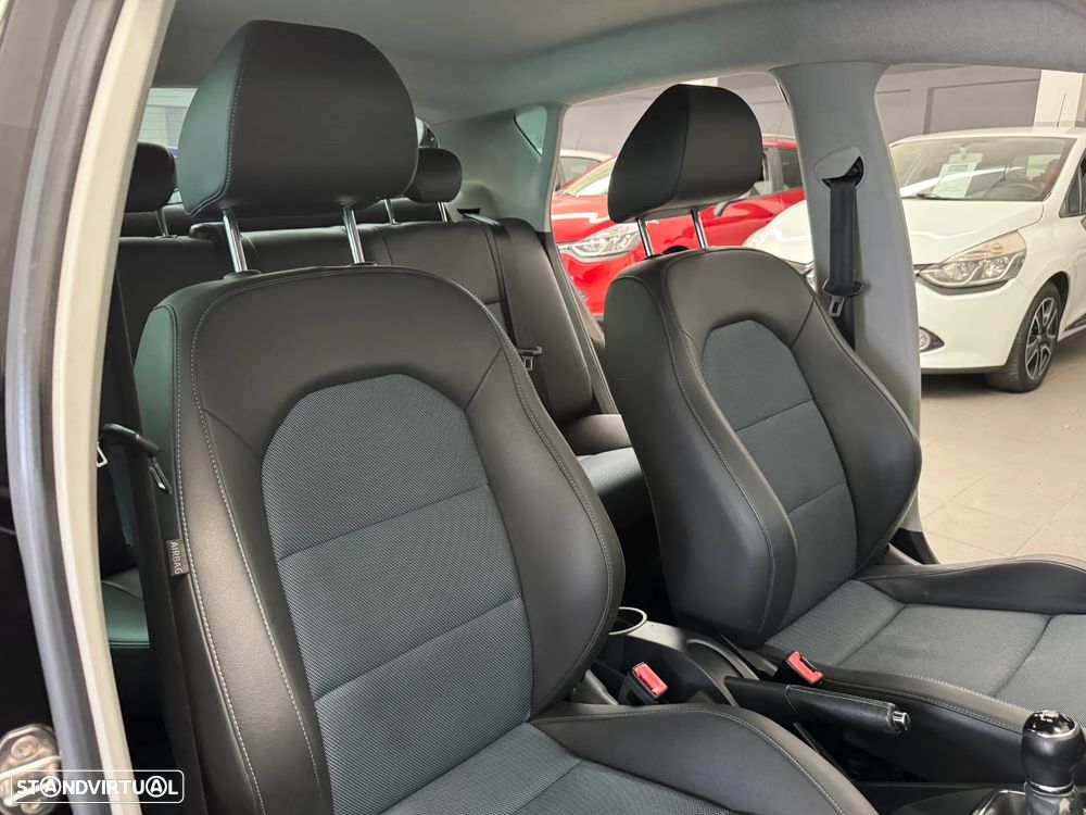 SEAT Ibiza 1.2 TSI CONNECT - 21