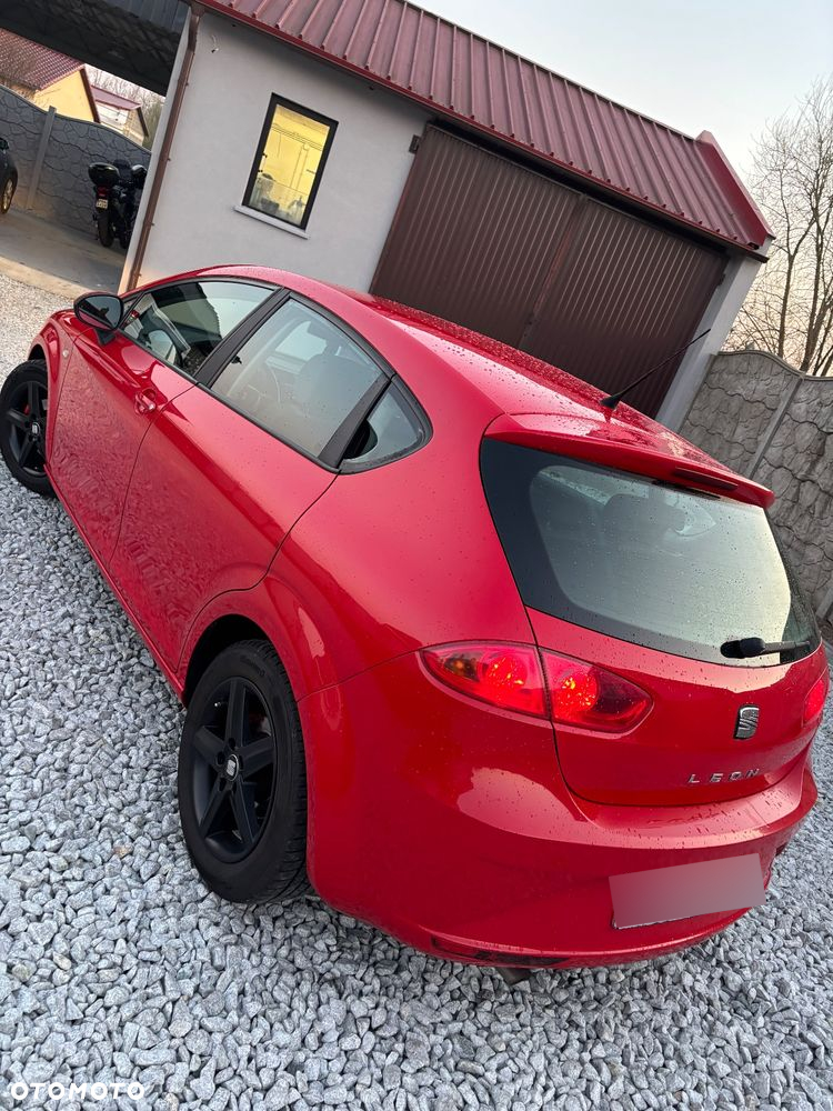 Seat Leon 1.6 TDI Ecomotive Reference - 2