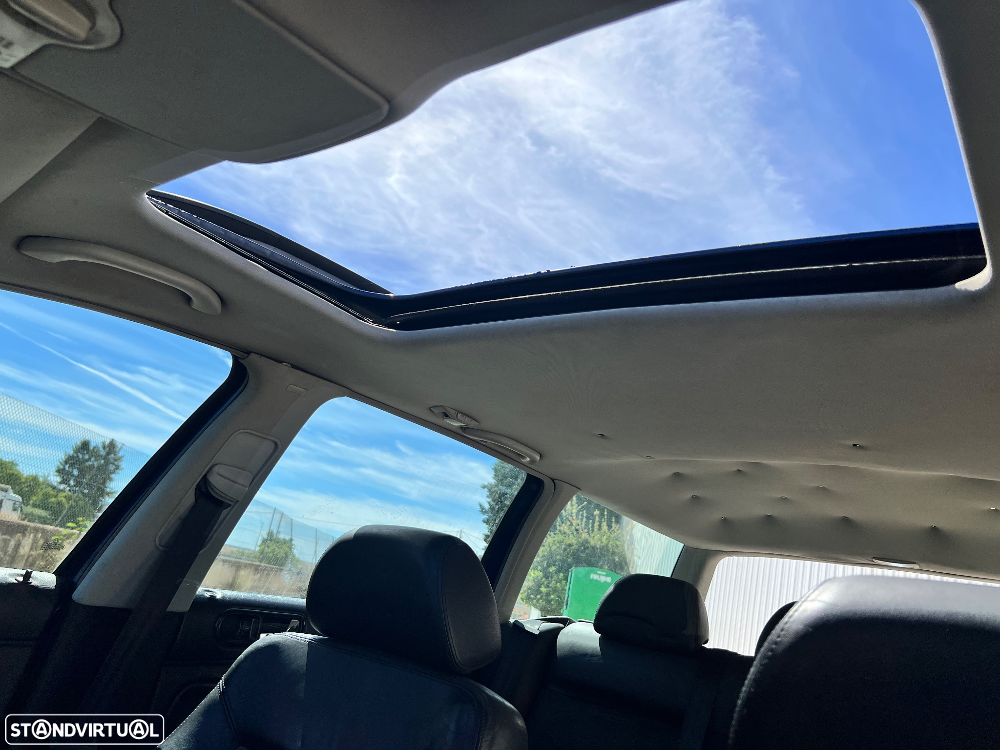 VW Passat Variant 1.9 TDi Highline - 12