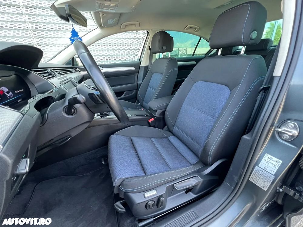 Volkswagen Passat 1.4 TSI DSG GTE - 9