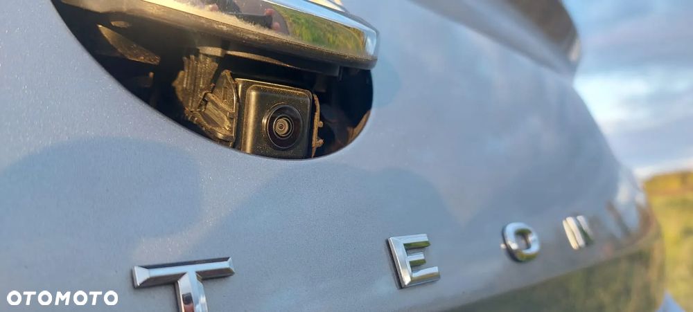 Volkswagen Arteon 2.0 TDI SCR DSG R-Line Edition - 27