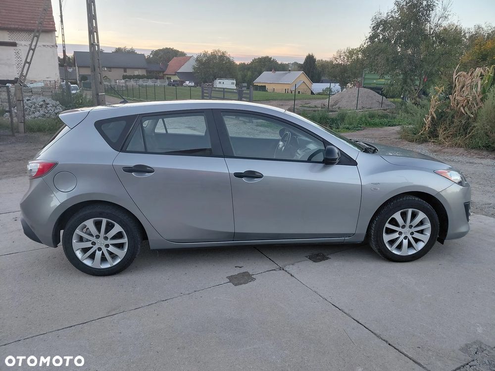 Mazda 3 1.6 Comfort EU5 - 9