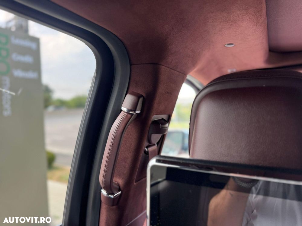 Lincoln Navigator - 25