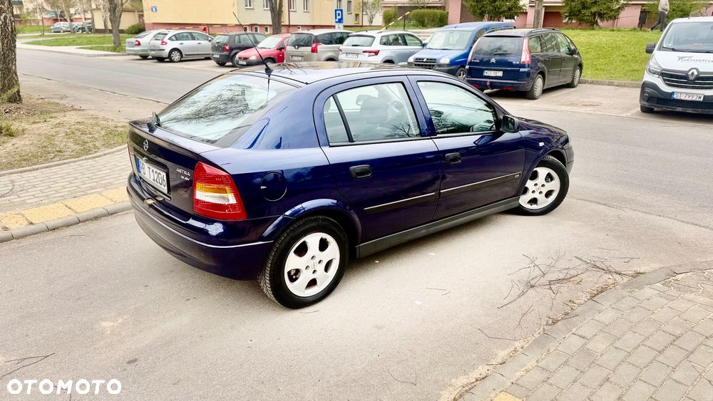 Opel Astra - 5