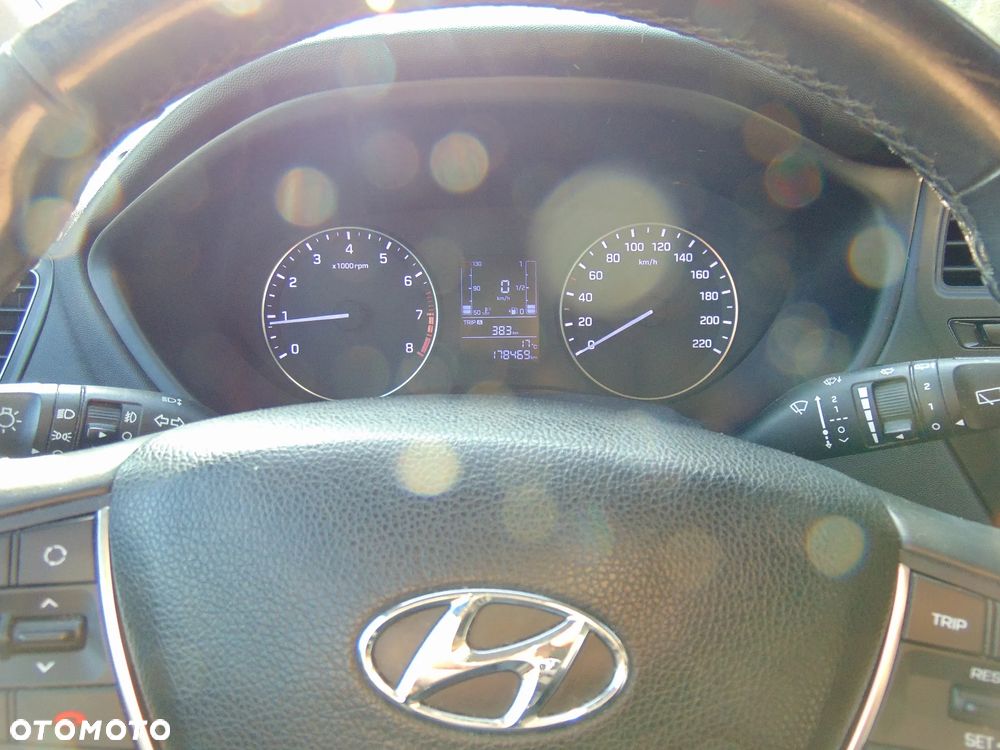 Hyundai i20 1.2 BlueDrive Classic + - 2