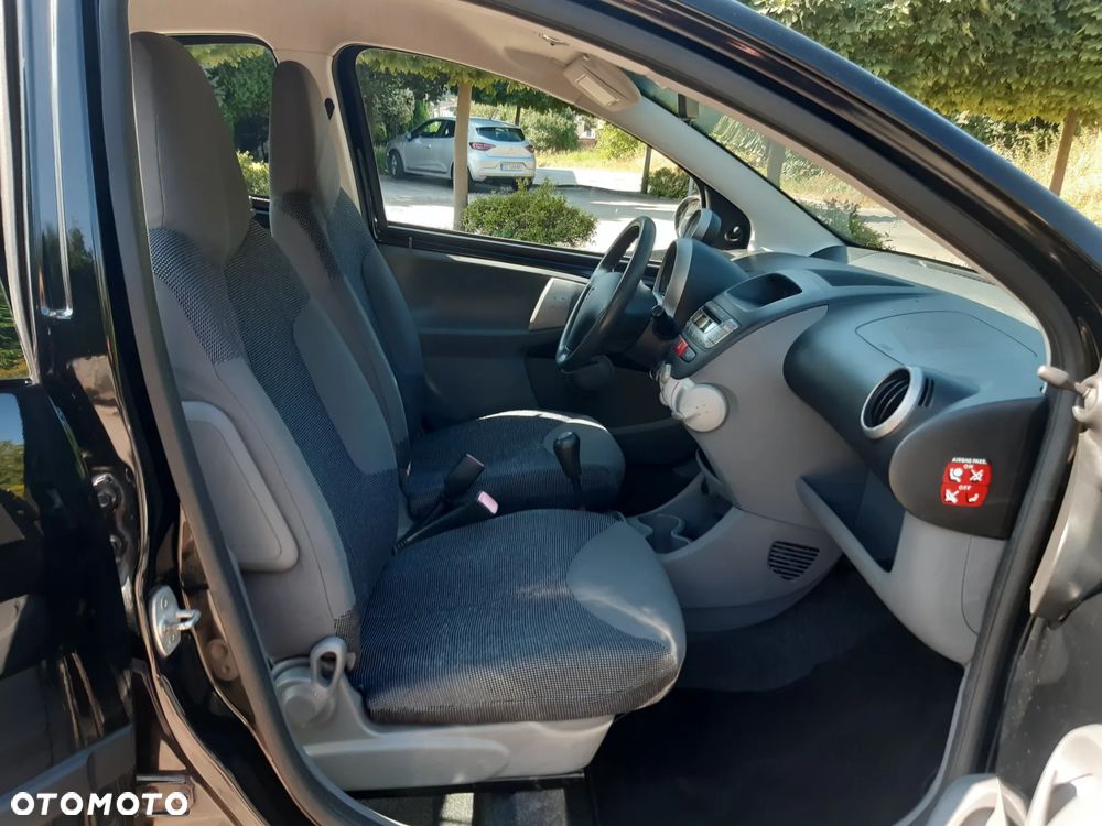 Peugeot 107 (70) 68 Active - 12