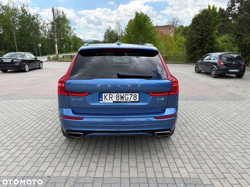 Volvo XC 60 B4 B Momentum Pro - 2