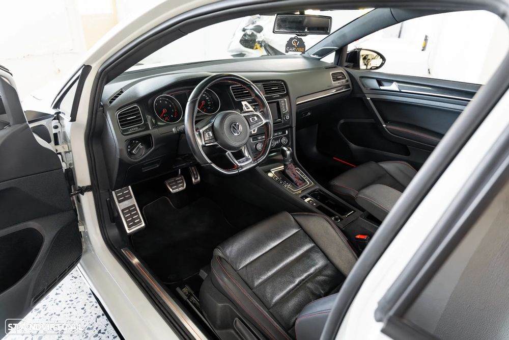 VW Golf GTI Performance BlueMotion DSG - 10