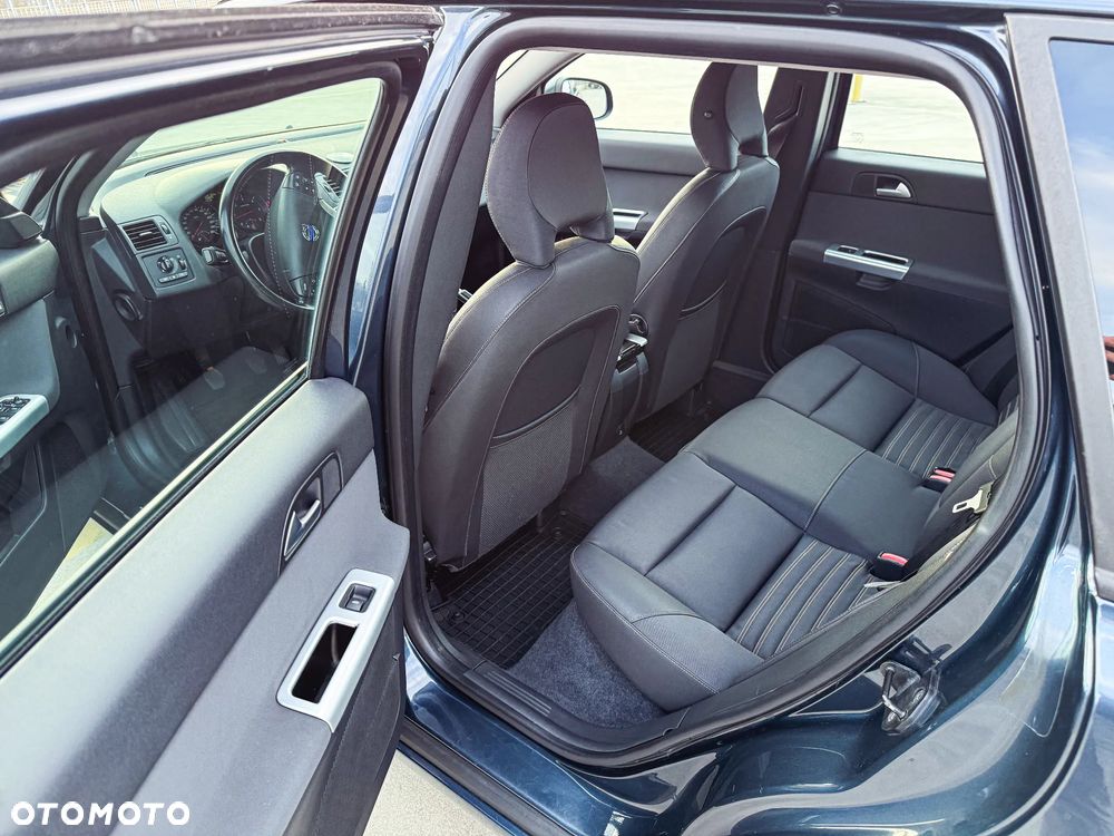 Volvo V50 D3 Summum - 20