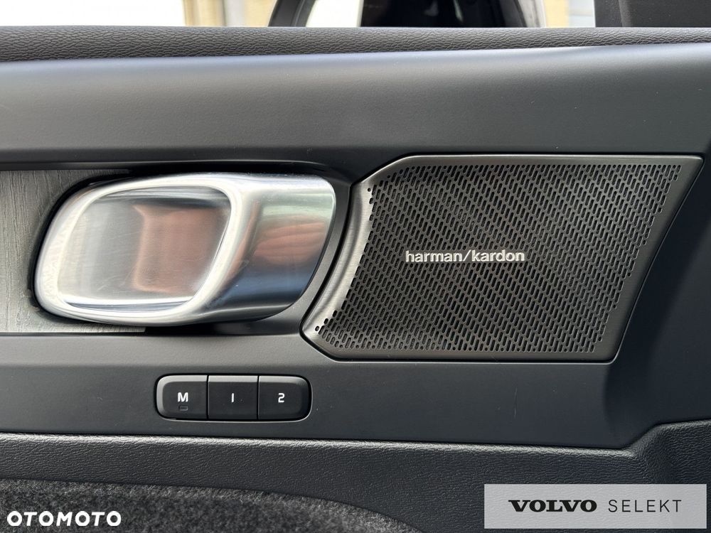 Volvo XC 40 - 12