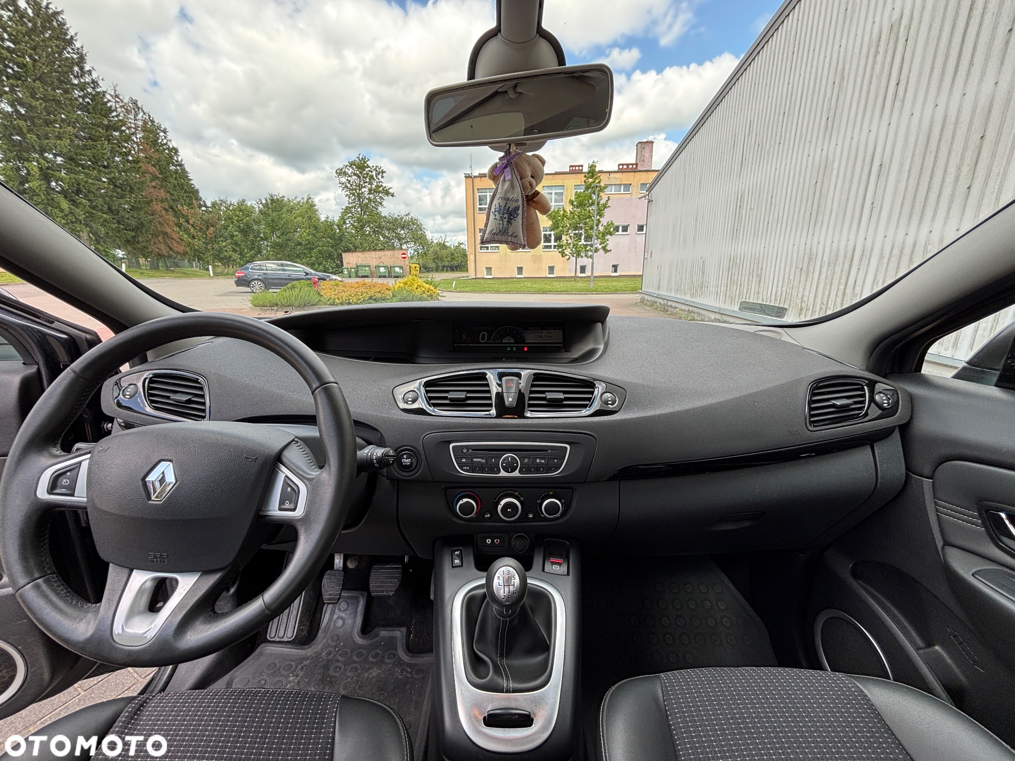 Renault Scenic 1.5 dCi Authentique - 20