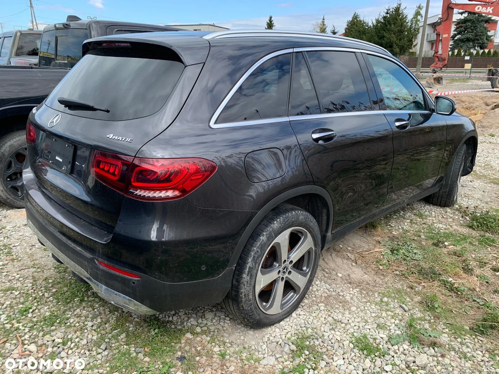 Mercedes-Benz GLC - 5