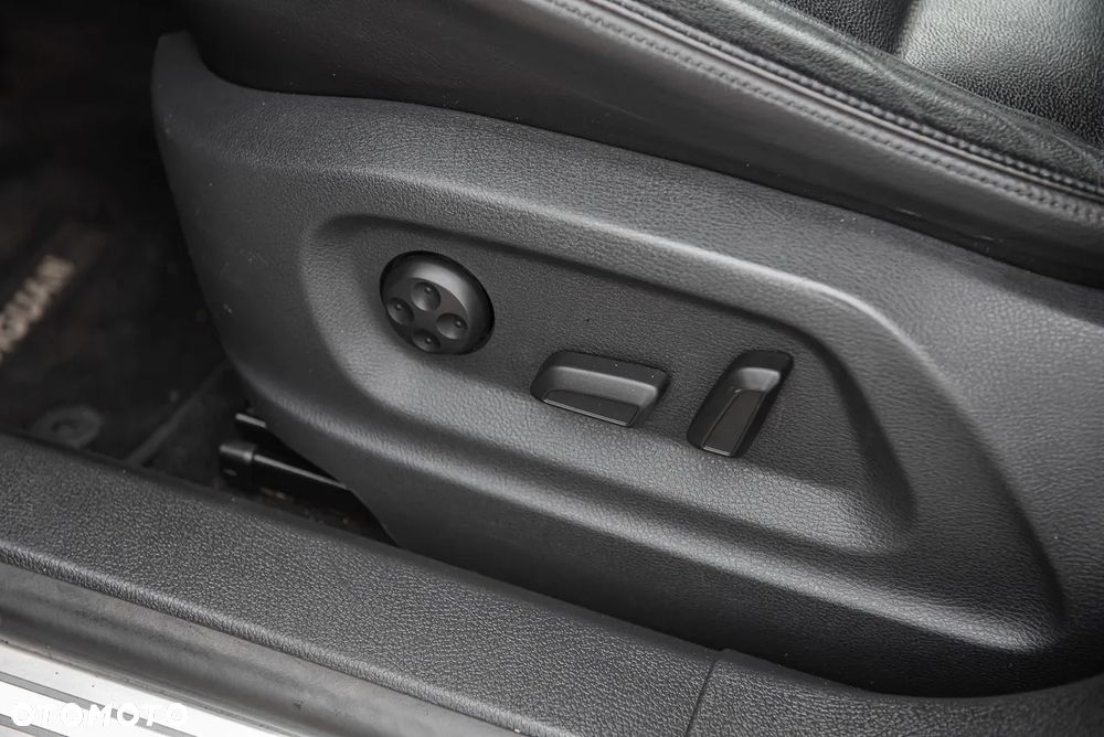 Volkswagen Tiguan 2.0 TDI DPF BlueMotion Technology Freestyle - 17