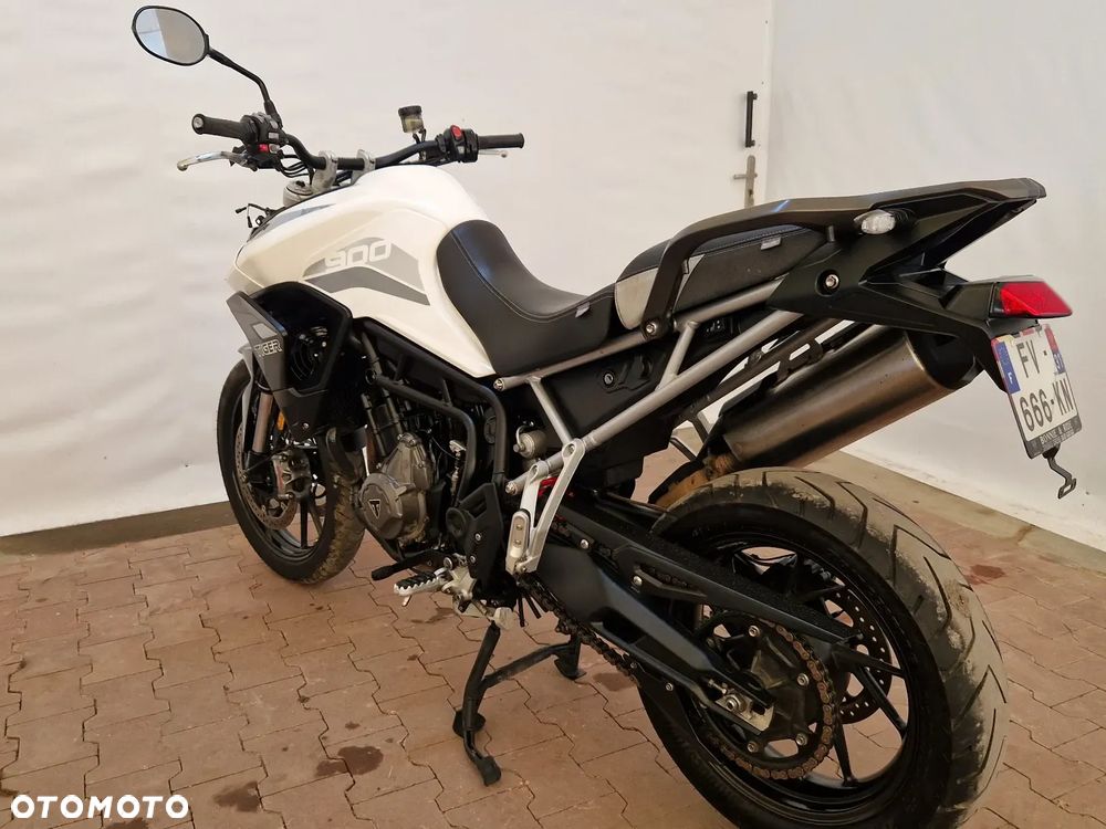 Triumph Tiger - 9
