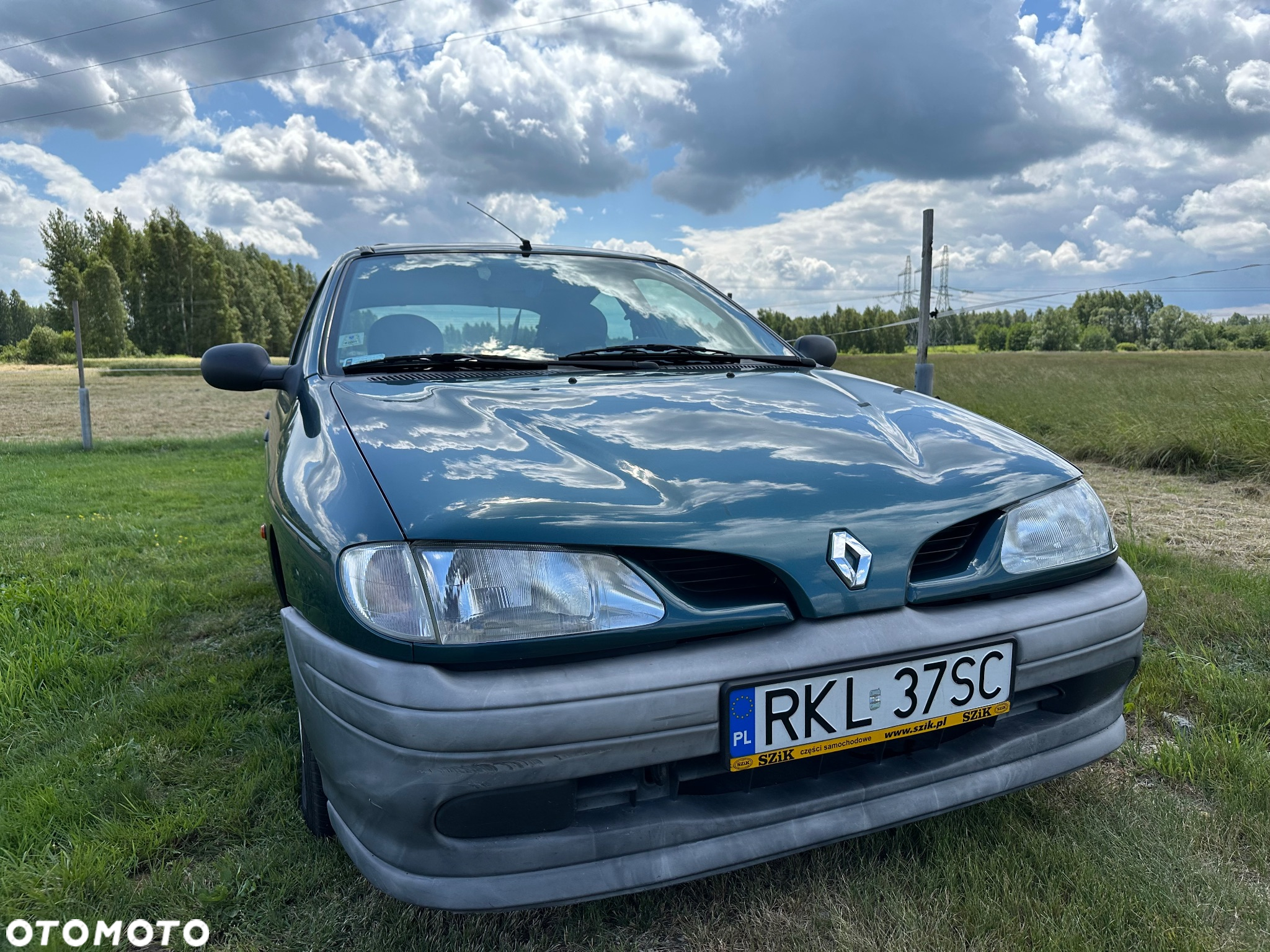 Renault Megane 1.6 RN - 6